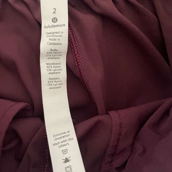 Lululemon keep moving joggers in excellent condition - Picture 4 of 16